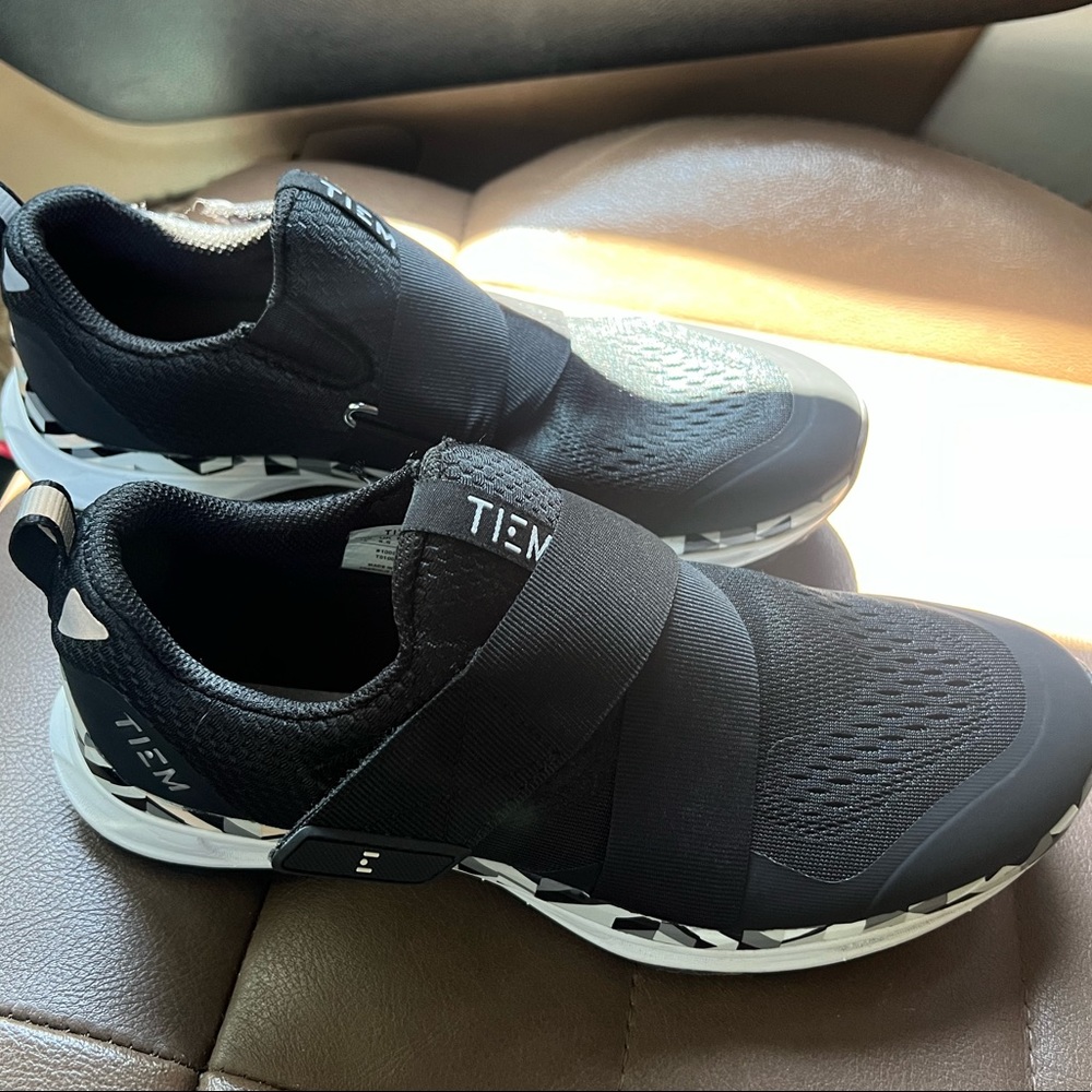 Tiem Slipstream Geometric indoor cycling shoes